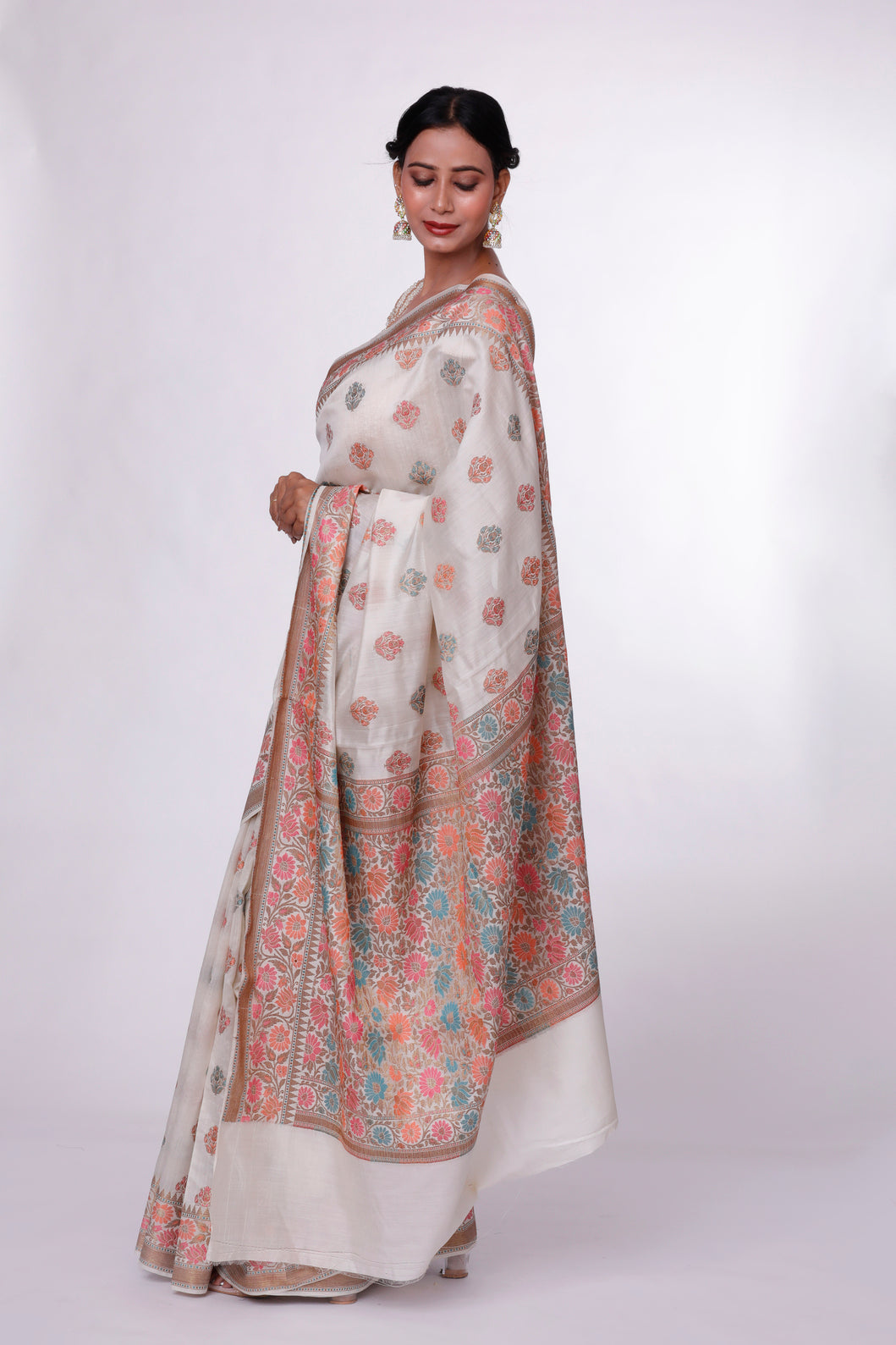 Cream Heritage Banarasi Saree